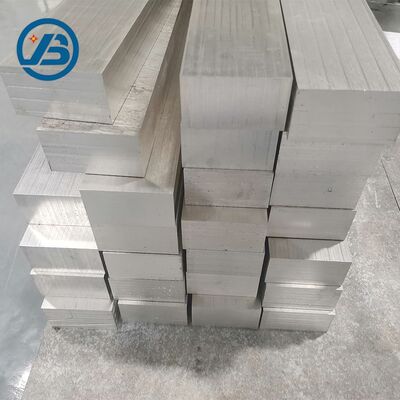 การขยายความร้อน 25 X 10-6 K แมกนีเซียมสกัดแผ่น 1000mm X 1000mm ความสามารถในการนําความร้อน 150 W mK ความแม่นยําวิศวกรรมแผ่นโลหะเบา
