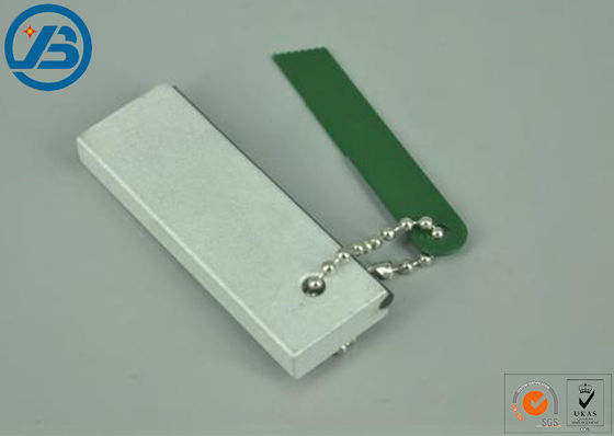 ซื้อ แมกนีเซียม Windproof ทนต่อสภาพภูมิอากาศ Flint Fire Starter Kit Silver Color online manufacture