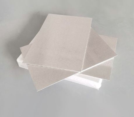 ความกว้างที่สามารถปรับแต่งได้ 1000mm-3000mm แม็กนีเซียมสลัดแผ่นเคลือบด้วยความแข็งแรงแรง